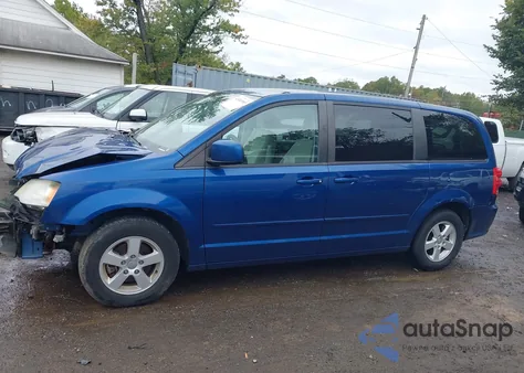 2011 Dodge Grand Caravan Mainstreet z USA, uszkodzony, nr VIN 2D4RN3DG1BR674591